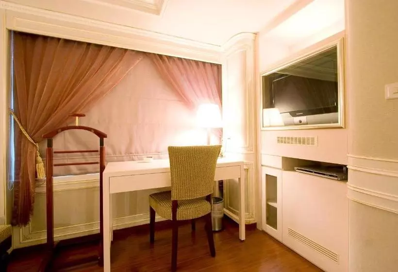 ホテル Hope City Fu Shing