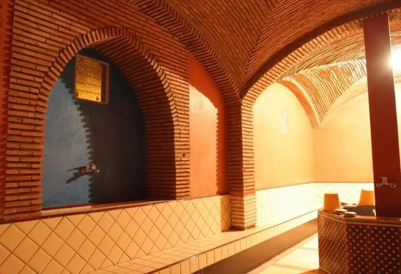 ホテル Hôtel Lakasbah Ait Ben Haddou