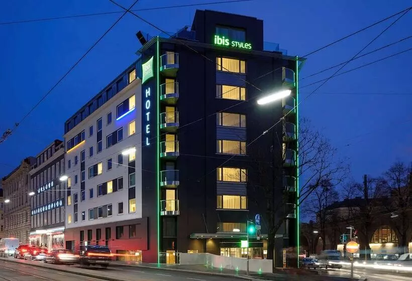 ホテル Ibis Styles Wien City