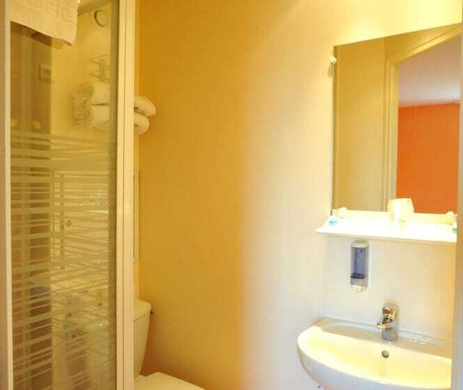 فندق Initial By Balladins Roissy / Saintmard