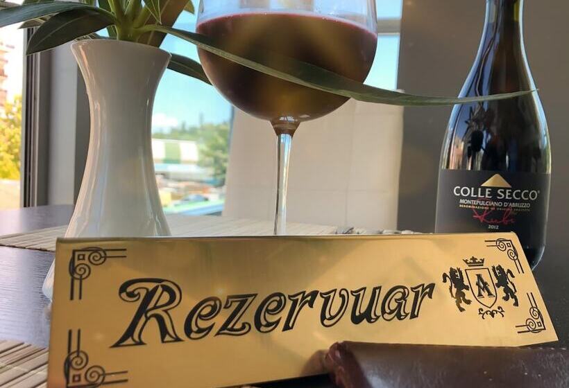 בית מלון כפרי Kompleksi Arifi