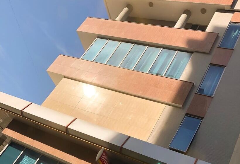 בית מלון כפרי Kompleksi Arifi