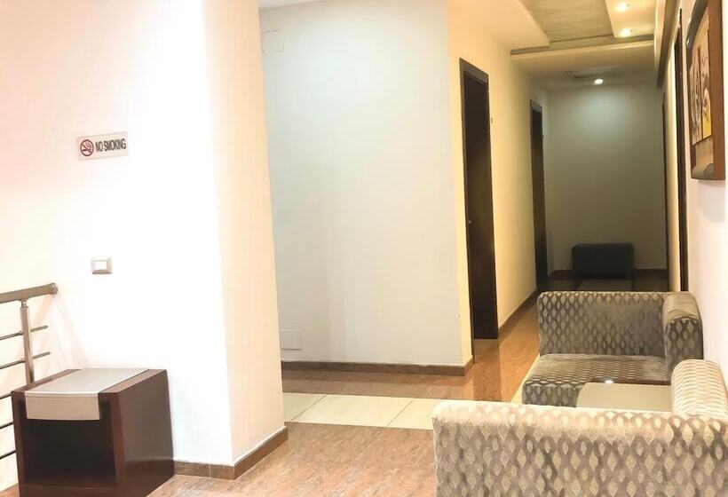 בית מלון כפרי Kompleksi Arifi