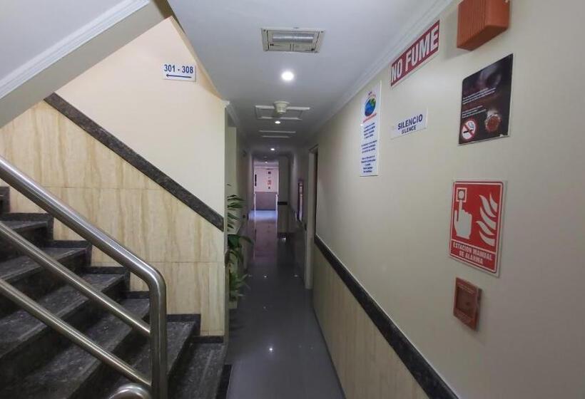 هتل Muevete Por Vargas