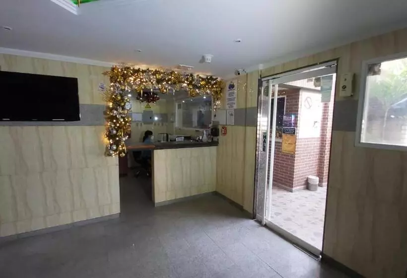 هتل Muevete Por Vargas