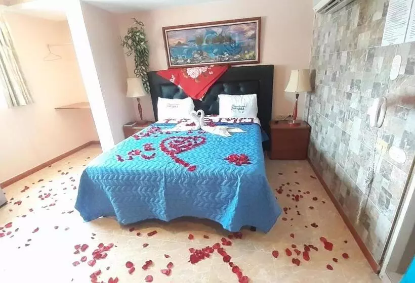 هتل Muevete Por Vargas