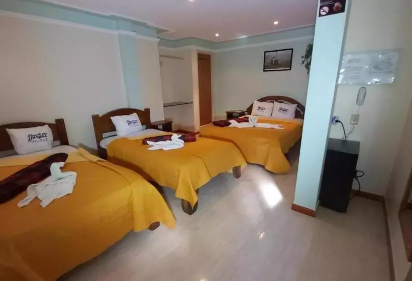 هتل Muevete Por Vargas