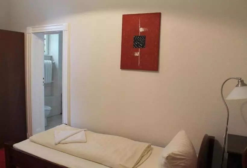 Hotelli Pension Kima