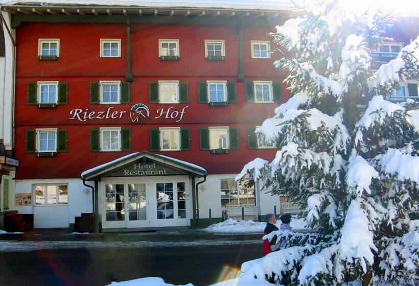 ホテル Riezler Hof