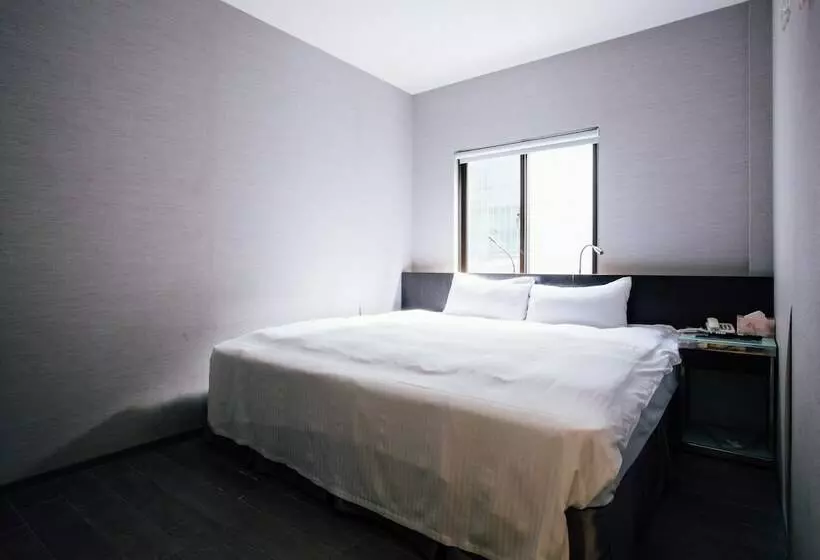 ホテル Chingjing Inn