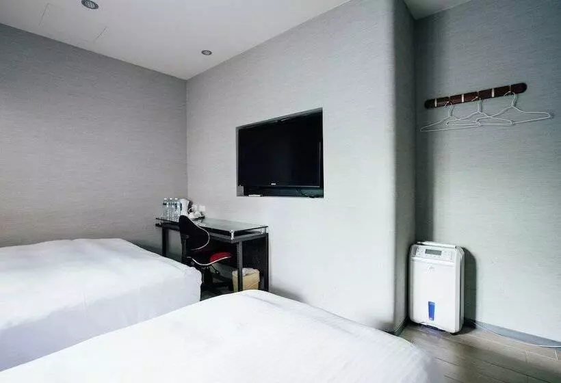 ホテル Chingjing Inn