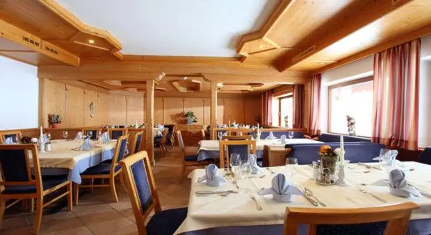 Alpenparks Hotel & Apartment Taxacher