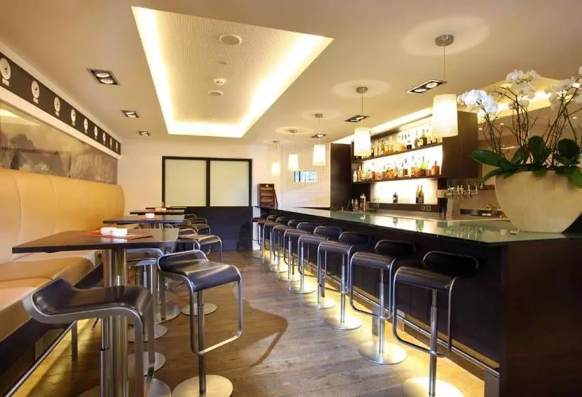 Alpenparks Hotel & Apartment Taxacher