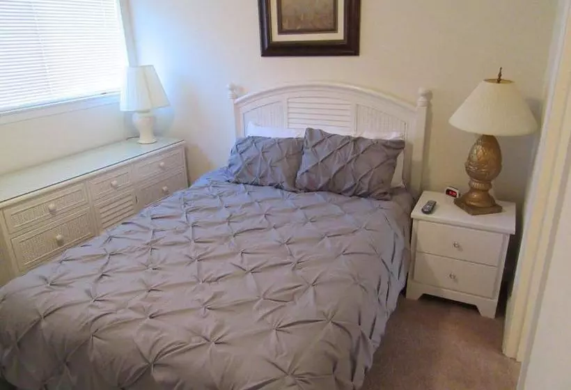 استراحتگاه Oak Shores