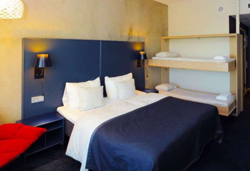 Quality Hotel Strawberry Arena