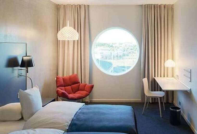 Quality Hotel Strawberry Arena