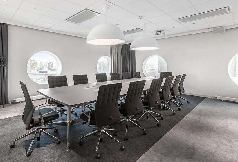 Quality Hotel Strawberry Arena