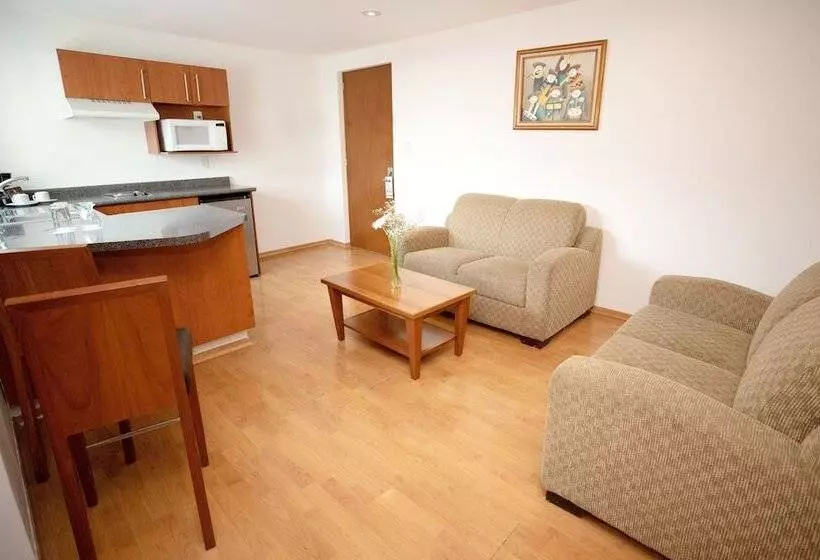 Residence L' Heritage Aristóteles 225 by Bluebay