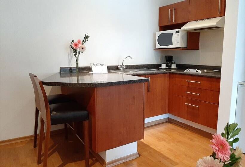 Residence L' Heritage Aristóteles 225 by Bluebay