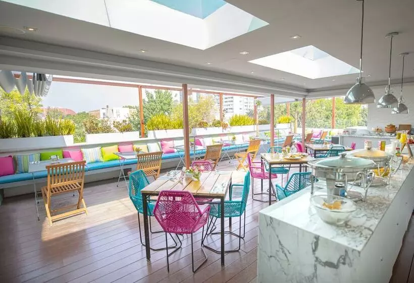 Residence L' Heritage Aristóteles 225 by Bluebay