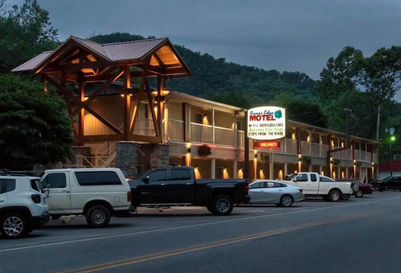 Rivers Edge Motel