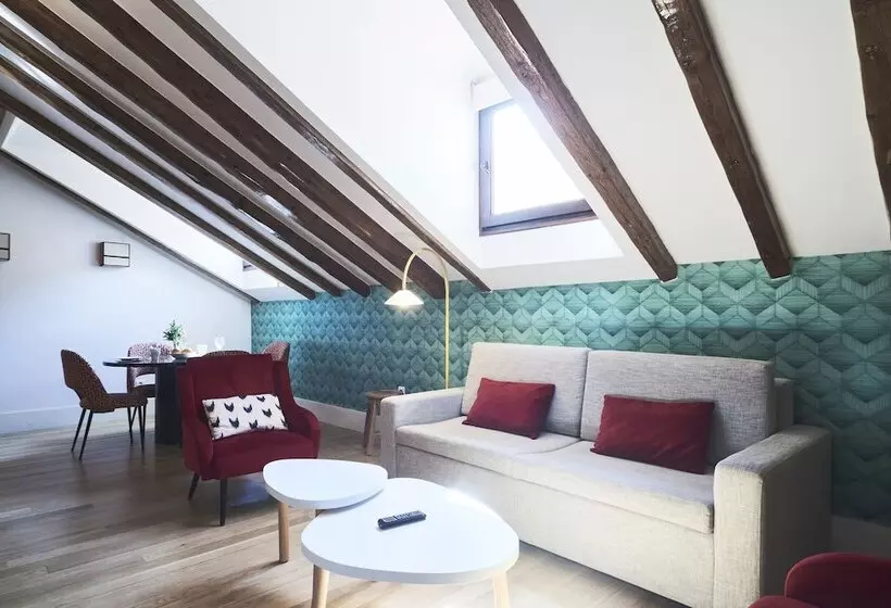 Slow Suites Chueca