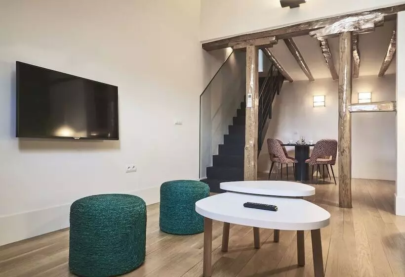 Slow Suites Chueca
