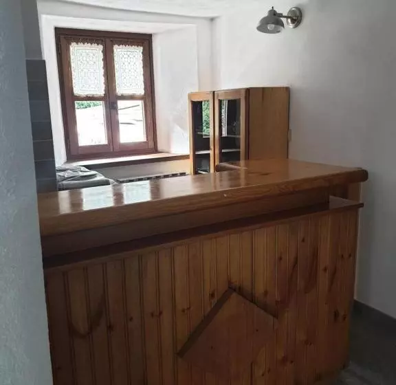 Aamiaismajoitus (B&B) Antica Casa Occitana