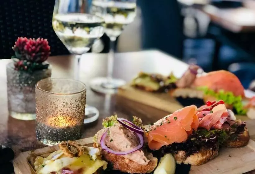 Aamiaismajoitus (B&B) Bnb Grand Café Prins Bernhard