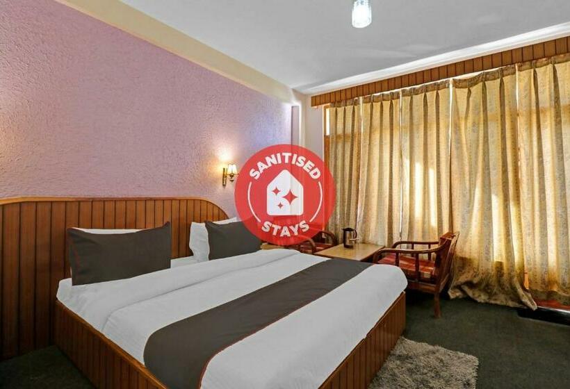 فندق Capital O 84257 Himalayan Travels