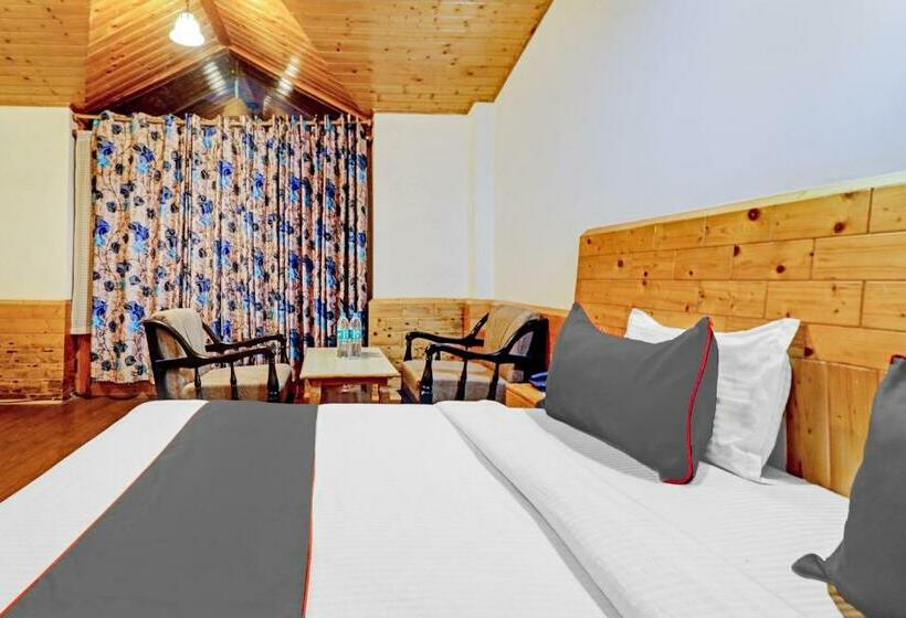 فندق Capital O 84257 Himalayan Travels
