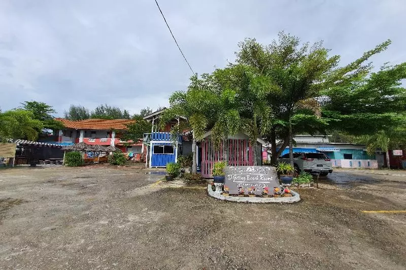 ホテル Oyo 90410 D Geting Beach Resort