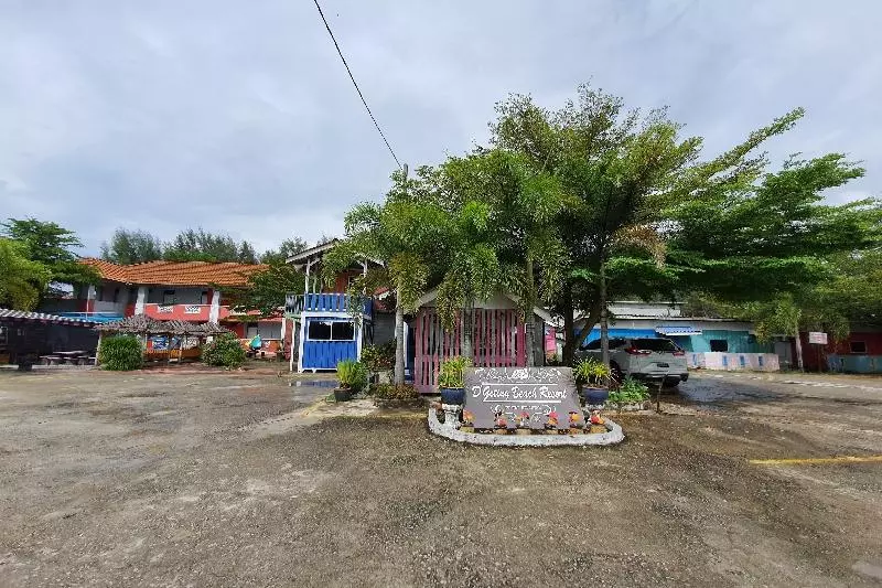 ホテル Oyo 90410 D Geting Beach Resort