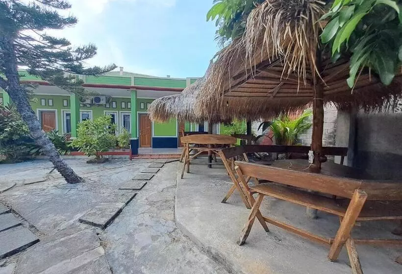 Majatalo Azza Karimunjawa