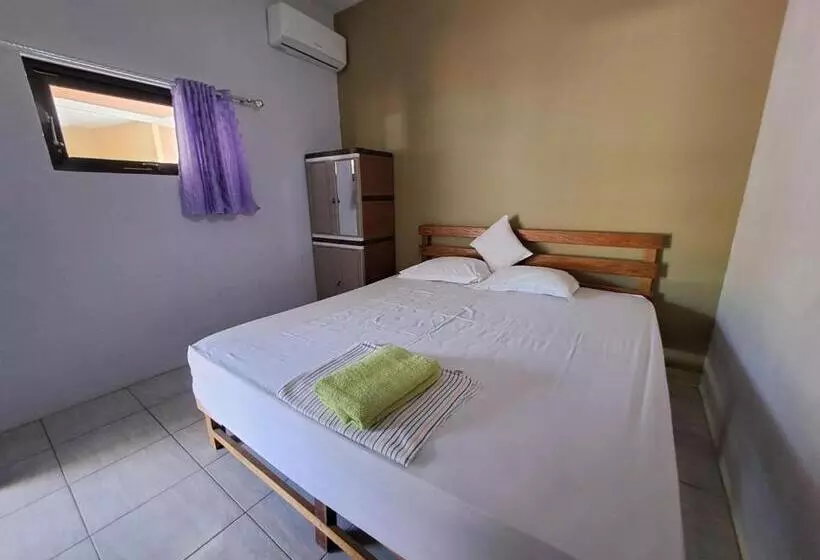 Majatalo Azza Karimunjawa