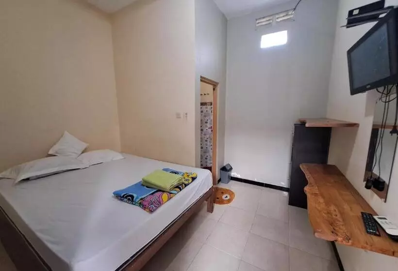 Majatalo Azza Karimunjawa