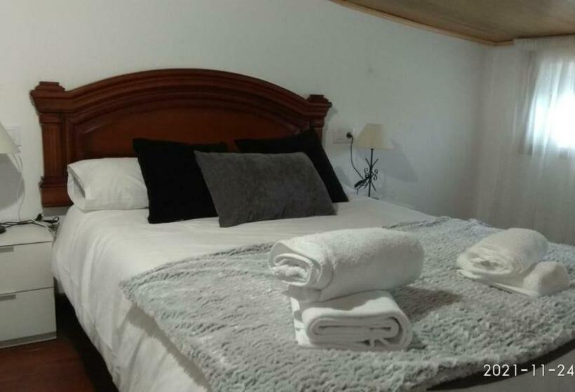 بنسيون Casa Compartida