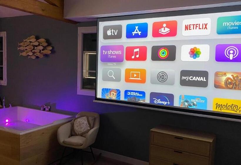 پانسیون Mas Hinaiti Suite Romantique Avec Spa Et écran Géant De Cinéma