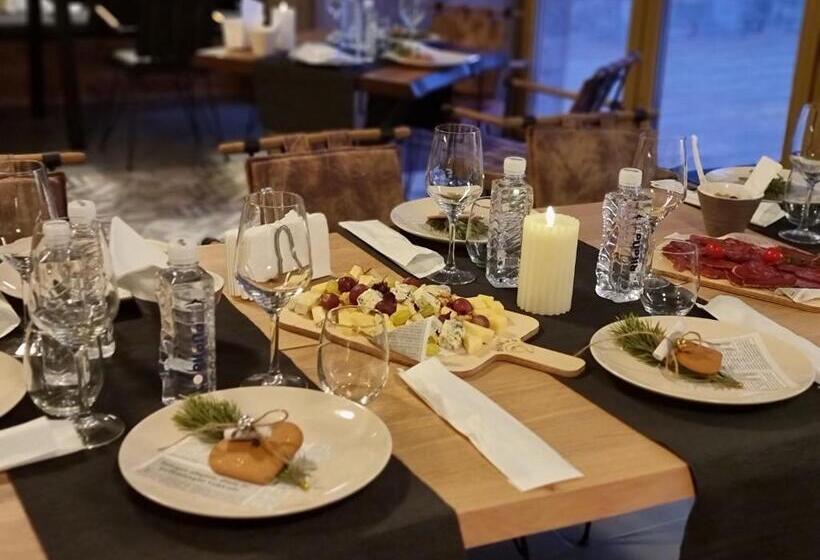 Boutique Hotel Entry E