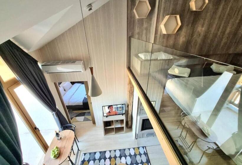 Boutique Hotel Entry E