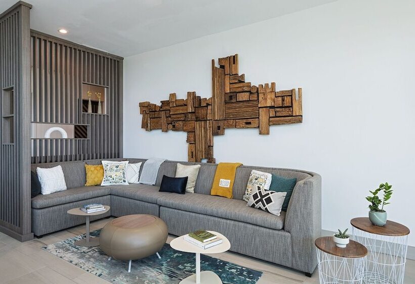 ホテル Element Waco