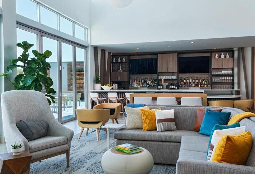 ホテル Element Waco