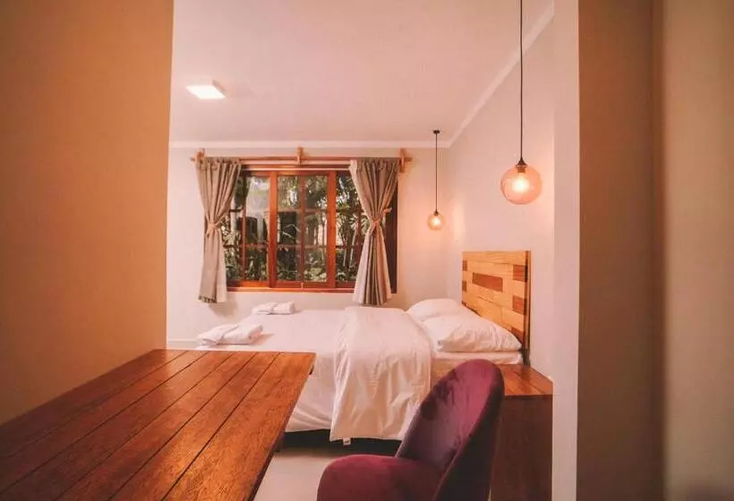 هتل Kantu Garden Lodge