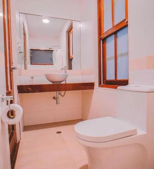 هتل Kantu Garden Lodge