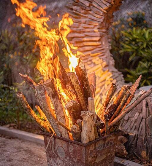 هتل Kantu Garden Lodge