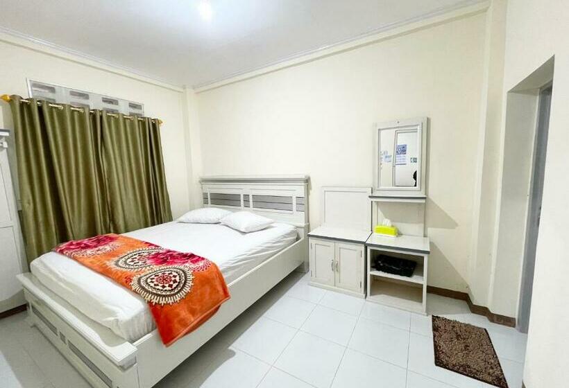 بنسيون Rumah Umi Awr