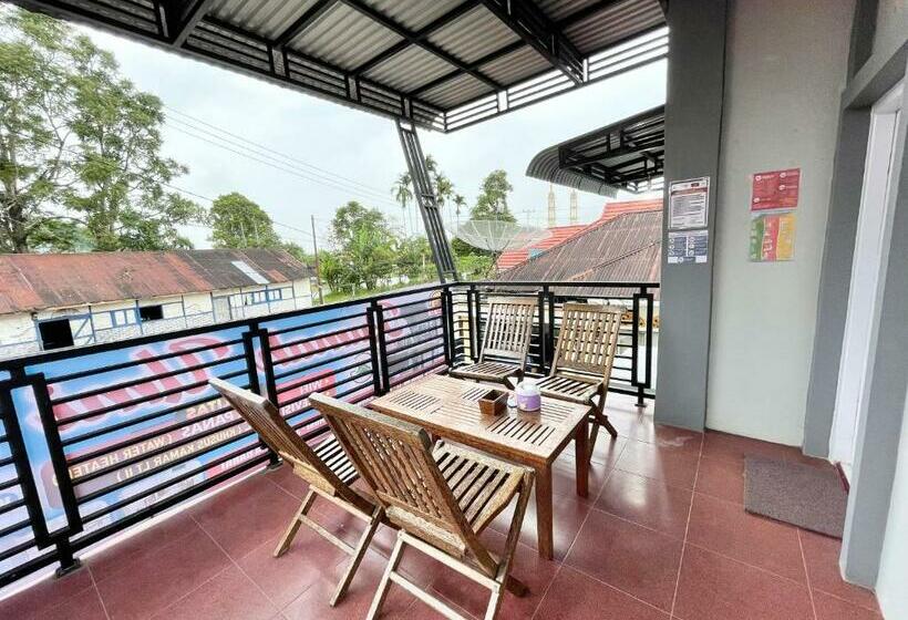 بنسيون Rumah Umi Awr