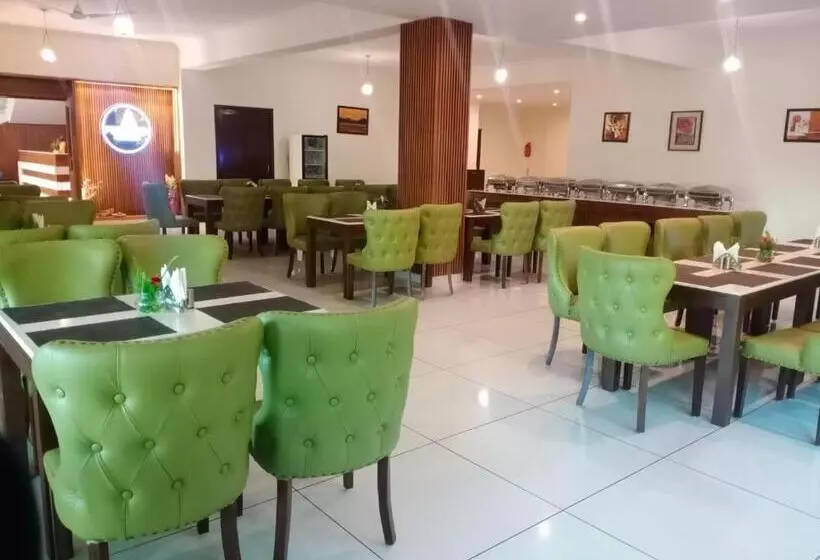 Pineland Resorts & Chalets Kasauli