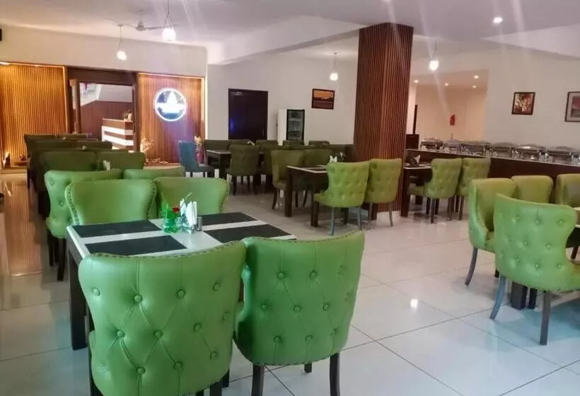 Pineland Resorts & Chalets Kasauli