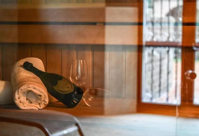 Lomakeskus Castello Di Pandora